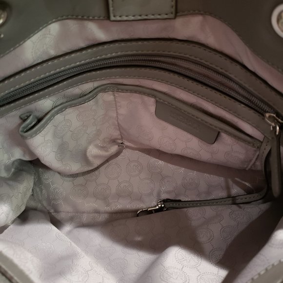 Michael Kors handbag - Picture 4 of 14